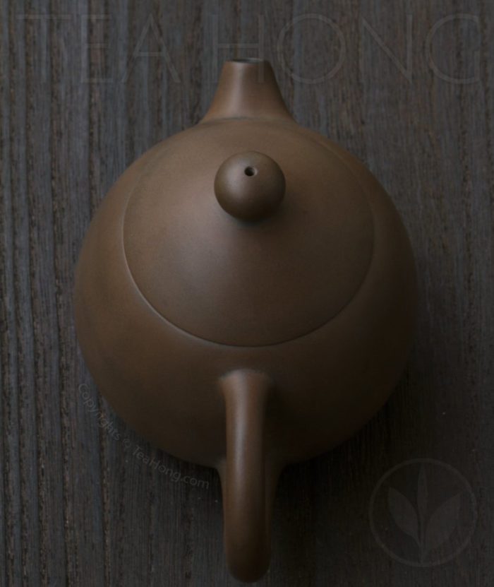 Yunnan Zitao Teapot | Yau Cheng: Dragon Egg — Coffee colour, top view