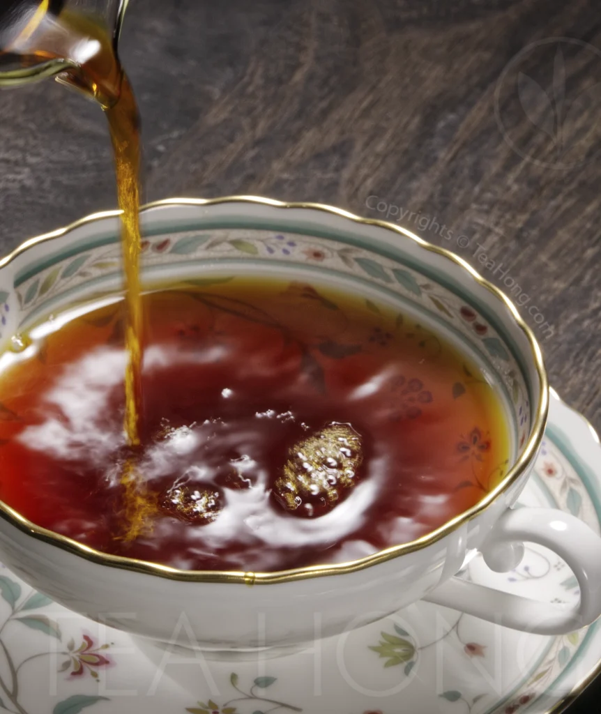 The crystal bright red liquor of Royal Black classic black tea