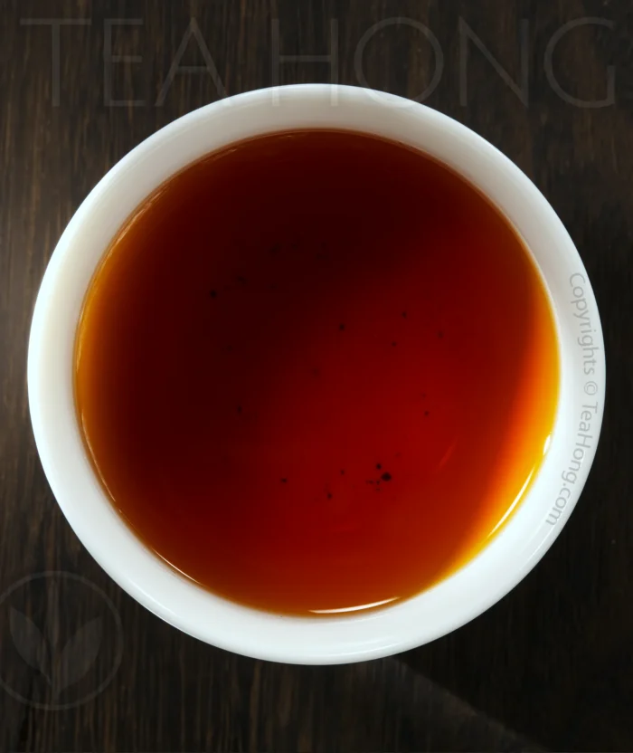 The infusion colour of Phoenix Petiole leaf stalk oolong
